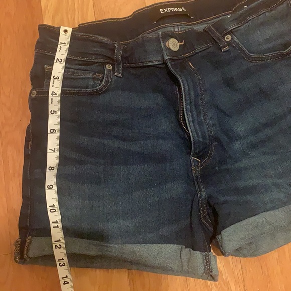 Express midi high rise stretch denim jean shorts - Picture 4 of 6